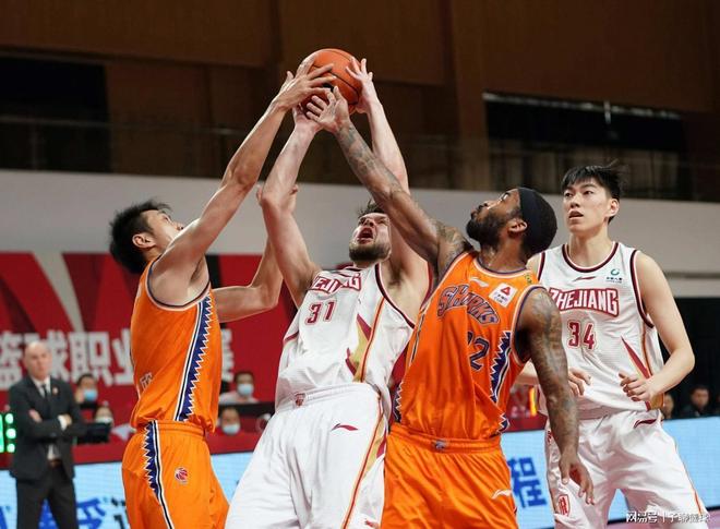 姆巴佩闪击破门再创生涯纪录（姆巴佩开场闪电破门 再度改写个人纪录）