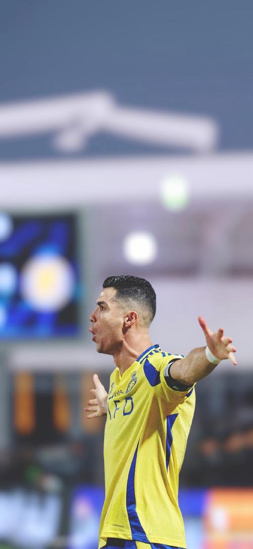 TA跟队：姆巴佩和卡马文加没有参加皇马今天的训练（TA随队记者：姆巴佩与卡马文加缺席皇马今日训练）