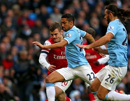 兰杜奇：上半场我们没拉开阵型宽度，踢得有点像一群小鸡（兰杜奇：上半场缺乏阵型宽度，我们踢得像一群小鸡乱窜）