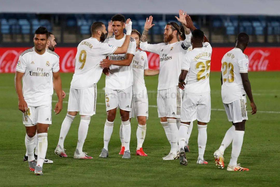 迪洛伦佐谈3场不胜0进球：我们缺上赛季让我们与众不同的精神